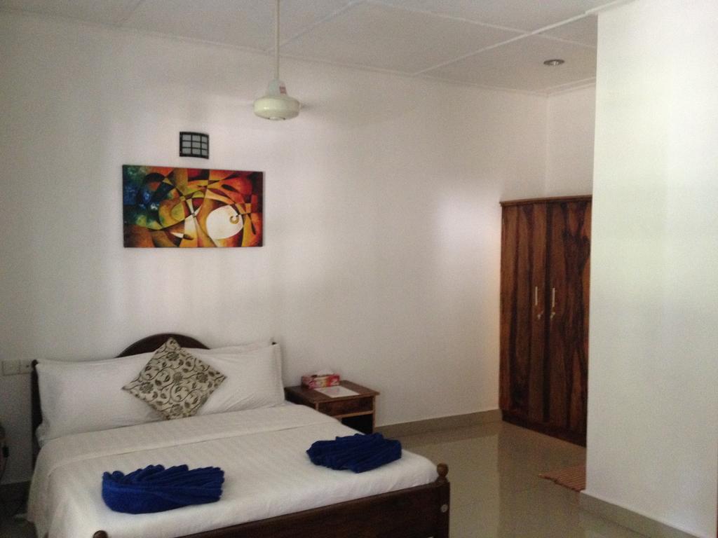 Hotel Fire Dragon Hideaway Negombo Camera foto