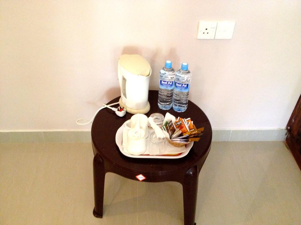 Hotel Fire Dragon Hideaway Negombo Camera foto