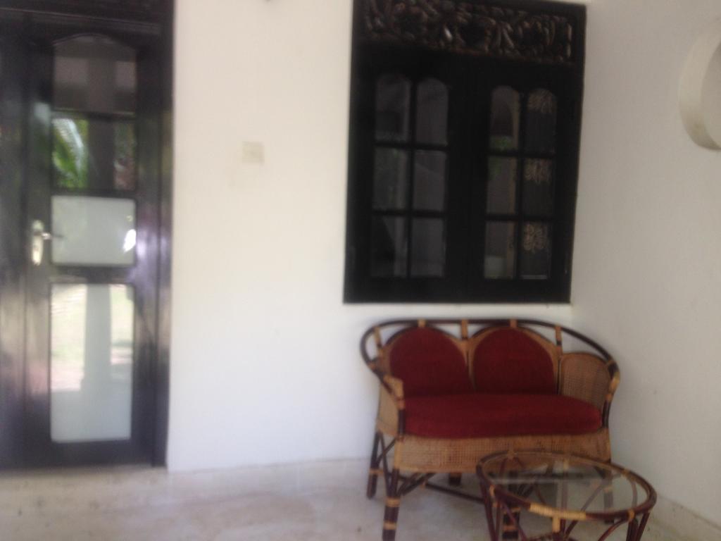 Hotel Fire Dragon Hideaway Negombo Esterno foto
